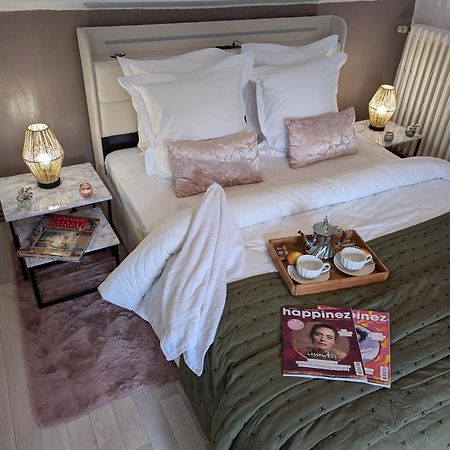 La Petite Maison De Locarn Extérieur photo